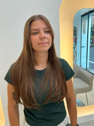 ミディアム カラー 堀井 凌平のヘアスタイル