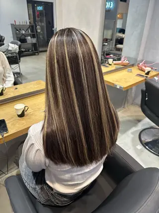 ロング カラー 💖ハイライト/ハイ トーン💖MIKIのヘアスタイル