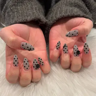ネイル Nobody_ Reikaのネイルデザイン