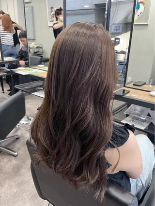 セミロング カラー GrandLink 福本梓のヘアスタイル