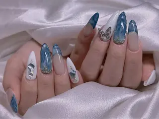 ネイル M2ネイルサロン【長さ出し&フィルイン導入店】所属・長さ出し専門店 RIRIのネイルデザイン