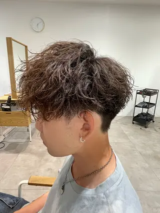 ミディアム 樋口 令惟のヘアスタイル