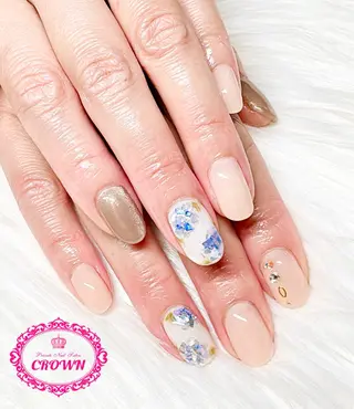 ネイル CROWN プライベートサロンのネイルデザイン