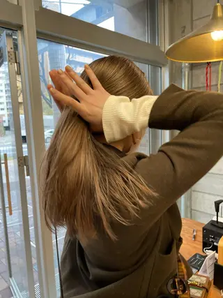 カラー wewe: momoeのヘアスタイル