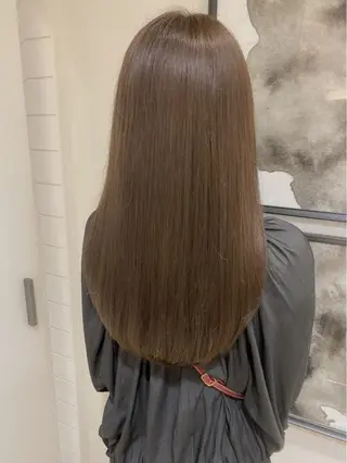 セミロング カラー sio.nail&eyebrow salon shimokitazawa2号店所属・nailist mana𖤐´-のネイルデザイン