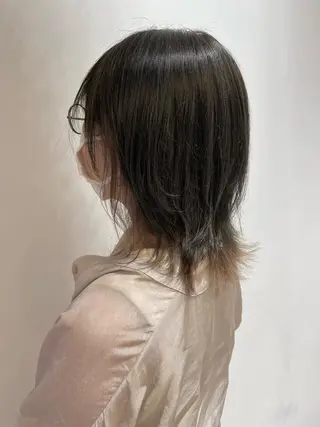 ミディアム カラー 🐺ウルフ/レイヤー 似合わせ‎🤍沙羅のヘアスタイル