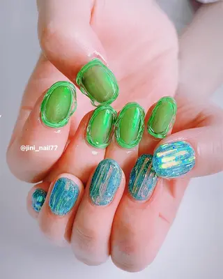 ネイル JINI NAIL所属・ジニ ネイルのネイルデザイン
