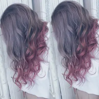 ロング カラー パーマ ヘアアレンジ 推し活専用 【派手髪】飯野ゆかりのヘアスタイル