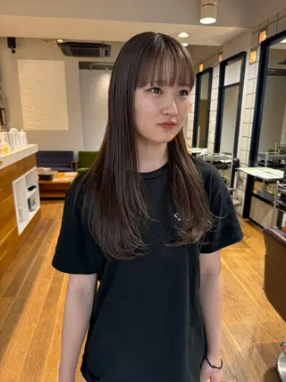 ロング 松本  夏海のヘアスタイル