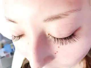 マツエク・マツパ EMu's所属・EMu's 西山のマツエク・マツパデザイン