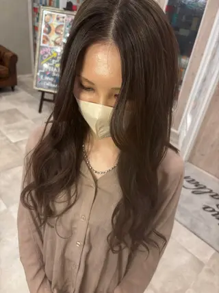 カラー Calbari 中島　朔のヘアスタイル