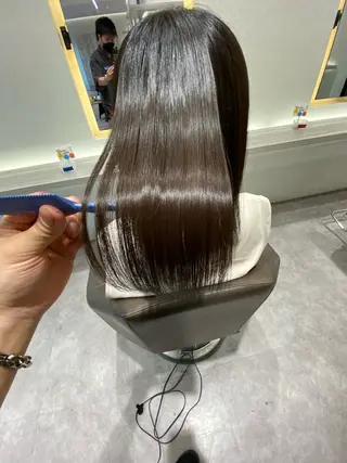 ロング カラー ムトウセイマ/艶髪 /艶ケアWブリーチのヘアスタイル