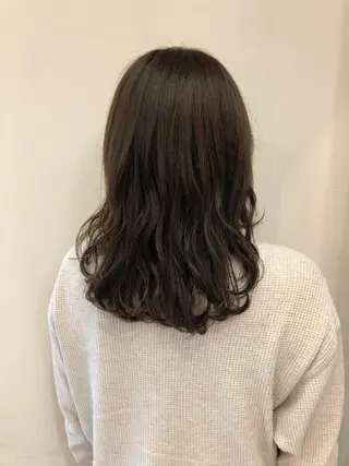 ミディアム warm所属・畠山 優士郎のヘアスタイル