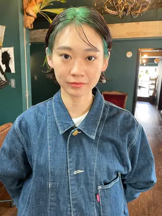 ミディアム vivre libre所属・vivre libreのヘアスタイル