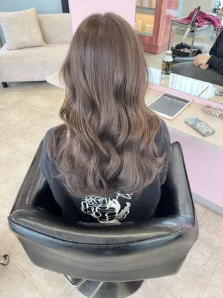 セミロング MATTY azusaのヘアスタイル