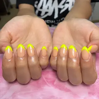 ミディアム hs nail salonのネイルデザイン