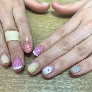 ネイル GO TODAY シェアサロン 表参道Colore店所属・K. Ayanaのネイルデザイン