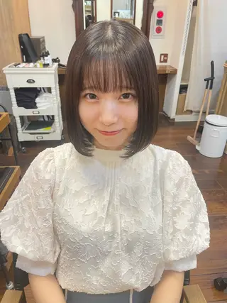 ミディアム カラー KURIA‪‪*⋆ஐ ブリーチ/韓国ヘアのヘアスタイル