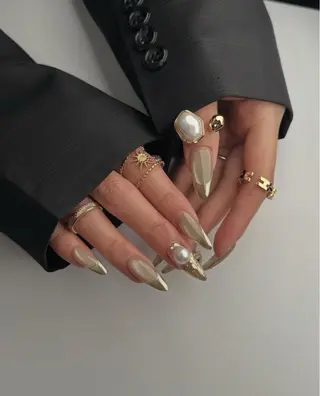 カラー U.mi Nail Salonのネイルデザイン