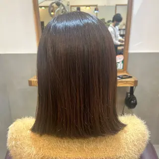 ショート カラー 若狭 彩花のヘアスタイル