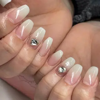 ネイル 心斎橋Salon Epokkuのネイルデザイン