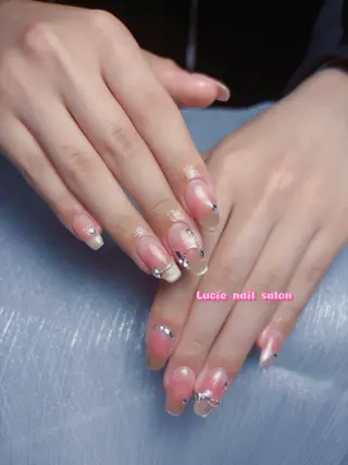 ネイル LUCIE NAIL SALON所属・LU CIEのネイルデザイン