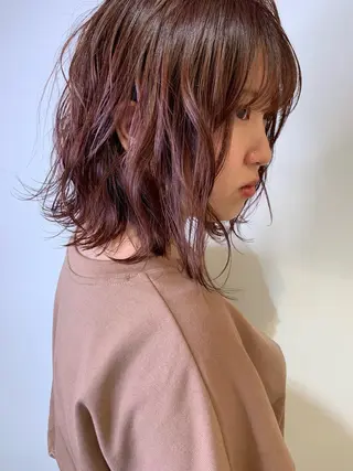 ミディアム 福山 晴香のヘアスタイル