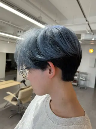 ショート カラー fleurir/ ハイトーン山本希来莉のヘアスタイル