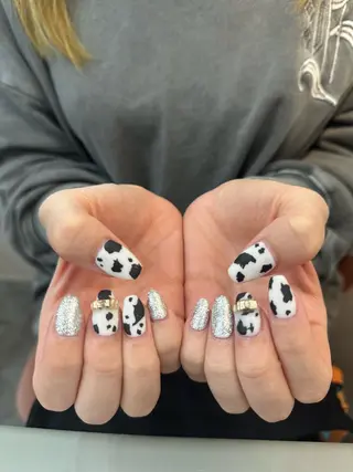 ネイル LAVISH nanamiのネイルデザイン