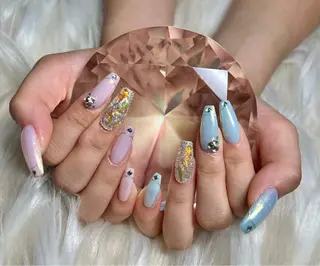 ネイル Nail&eye Belire 新宿のネイルデザイン