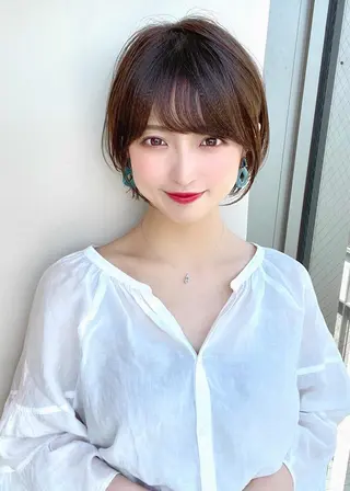 ショート カラー 伊奈 航平のヘアスタイル