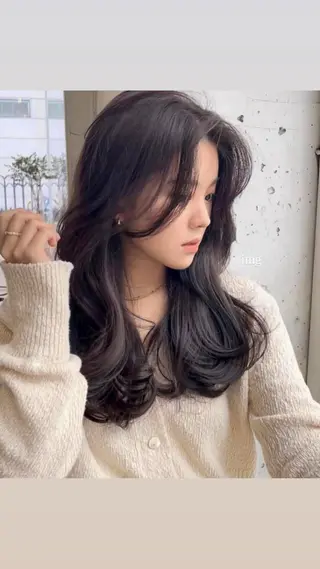 ロング カラー COA  ginza所属・🫧無料カットモデル 韓国透明感カラー🫧のヘアスタイル