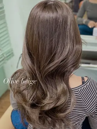 カラー 艶盛れ透明感カラー/ kanna🖤のヘアスタイル