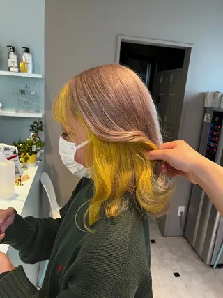 ミディアム カラー ブリーチカラー 🩵MIZUKIのヘアスタイル