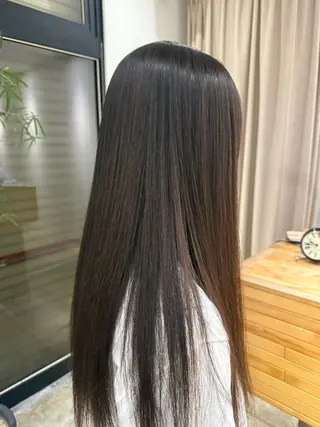 ロング NAVY 日 和のヘアスタイル