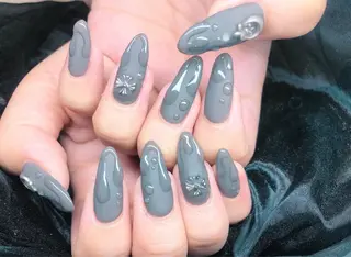 ネイル ティーエヌ 金山駅東口店のネイルデザイン