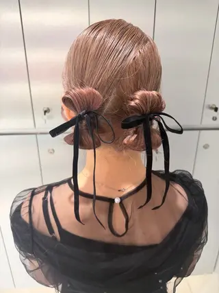 ヘアアレンジ ヘアセット🎀耳つぼ 👂💎MONAMIのヘアスタイル