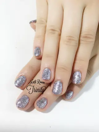 ネイル Trinity staffのネイルデザイン