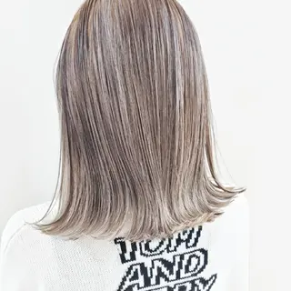 ミディアム カラー レイヤーカット/ ウルフカット/大橋 のヘアスタイル