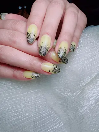 ネイル Yuxi Beauty salon 【ユーシィー ビューティ サロン】所属・ユーシーネイルサロン 池田公園店のネイルデザイン