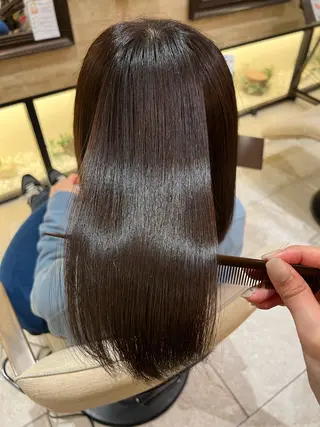 ロング LONESS GINZA所属・FUJIIKANON /ケア‪透明感カラーのヘアスタイル