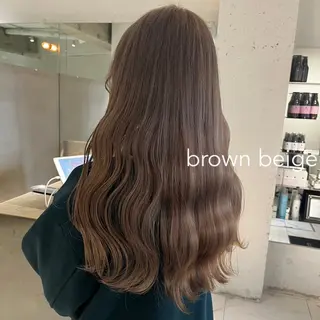 ロング カラー カジュアルを女っぽく 𝗮𝘆𝗮𝗰𝗼のヘアスタイル