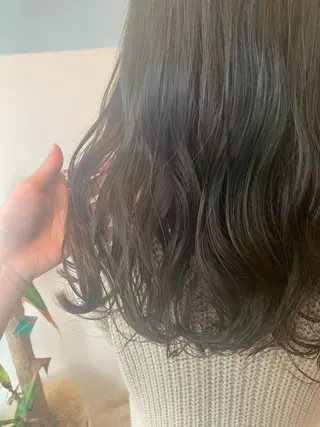 ロング カラー ハイトーン/レイヤー 💜Akaneのヘアスタイル