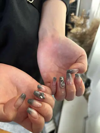 ネイル Feliz所属・Feliz 楽しいネイルサロンのネイルデザイン