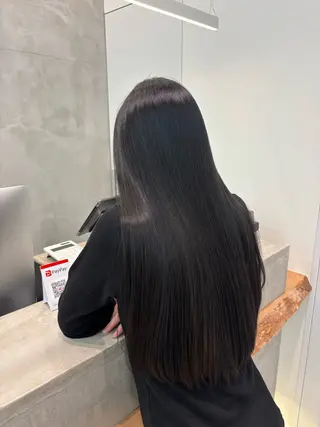 ロング 艶髪ストレート🫶 AYANAのヘアスタイル