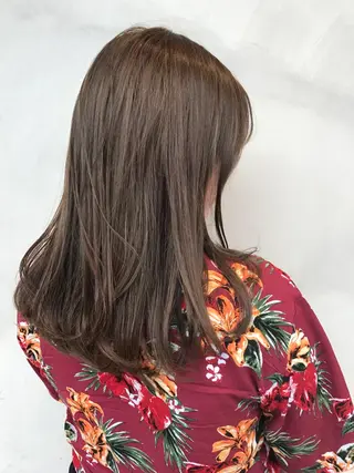 セミロング カラー 艶髪育成サロン 京橋　shinのヘアスタイル