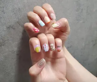 ネイル nailstudio eviz新宿店のネイルデザイン
