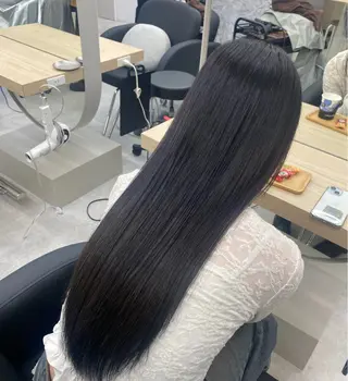 ロング カラー EIGHT's札幌 AiRIのヘアスタイル