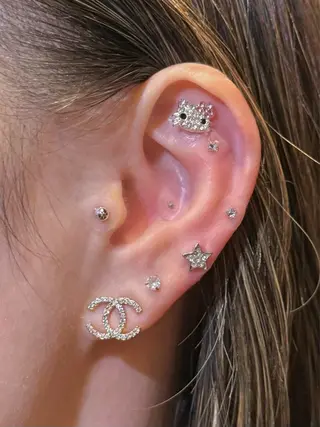 Beauty studio Coa所属・𝐎. 𝐲𝐮-𝐫𝐢の眉毛・アイブロウイメージ