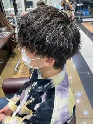 ショート パーマ メンズ 酸スト/フェザー パーマ/三谷海斗のヘアスタイル